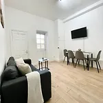 Garden Flat-Great Transport Link To Central London