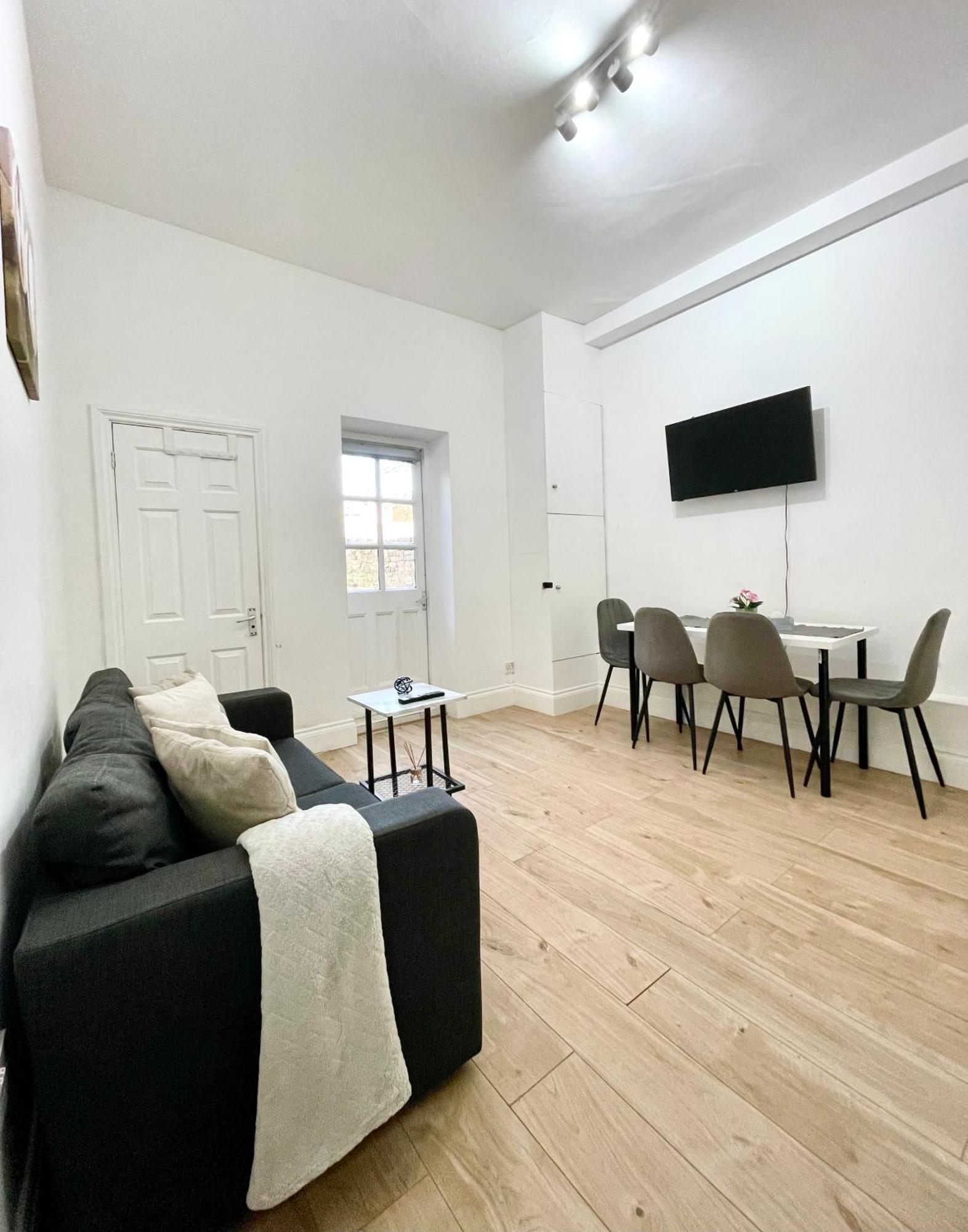Garden Flat-great Transport Link To * London